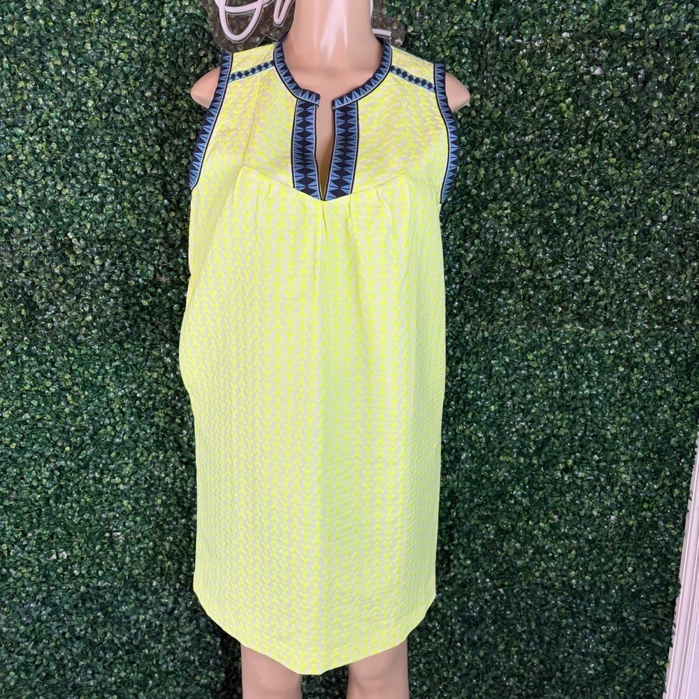 J.Crew Neon Arrow Print Shift  Embroidery Dress With Pockets Size 6